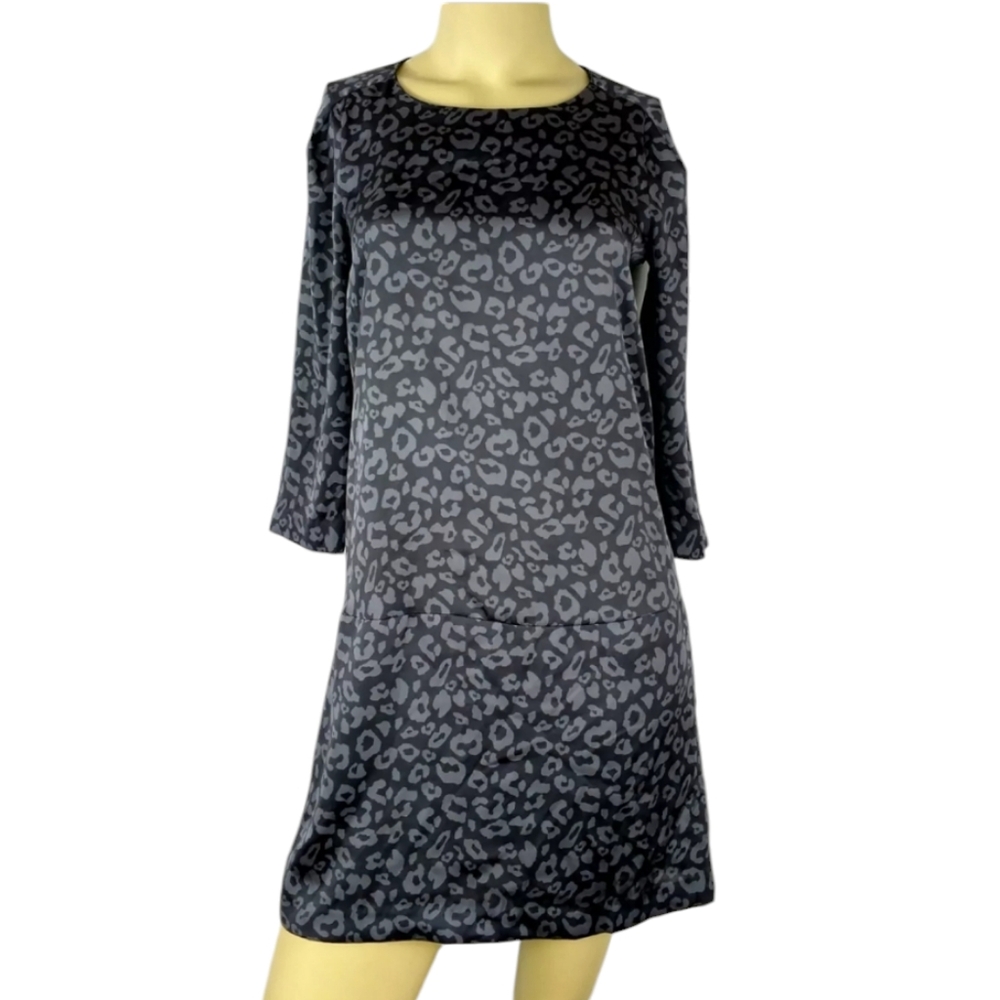 FOREVER 21 ESSENTIALS Animal Print Shift dress Womens Junior size XS